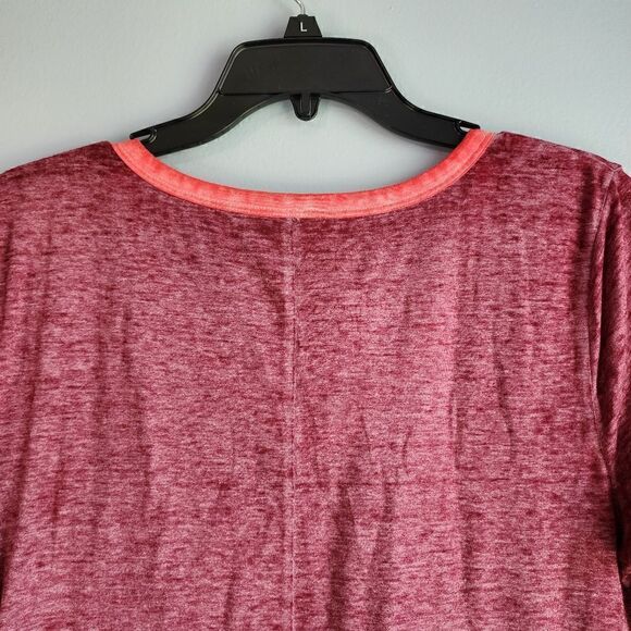 Maurices 24/7 V-Neck Pocket Tee - Picture 6 of 9